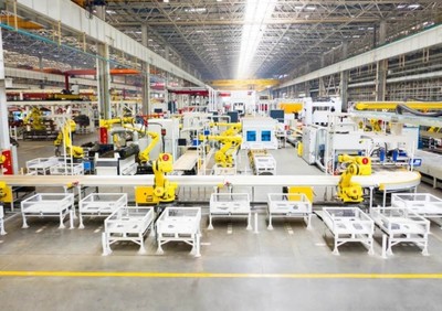 用魔法打敗魔法 中興通訊賽博超級工廠，以5G智造5G的科幻現實